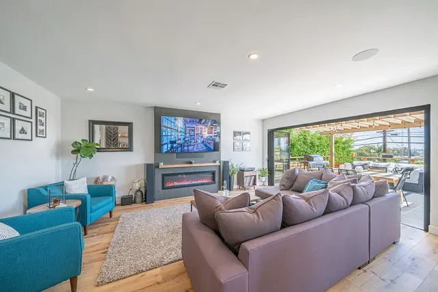 Gene Smith SoCal Real Estate I Huntington Beach — photo from the business 10
