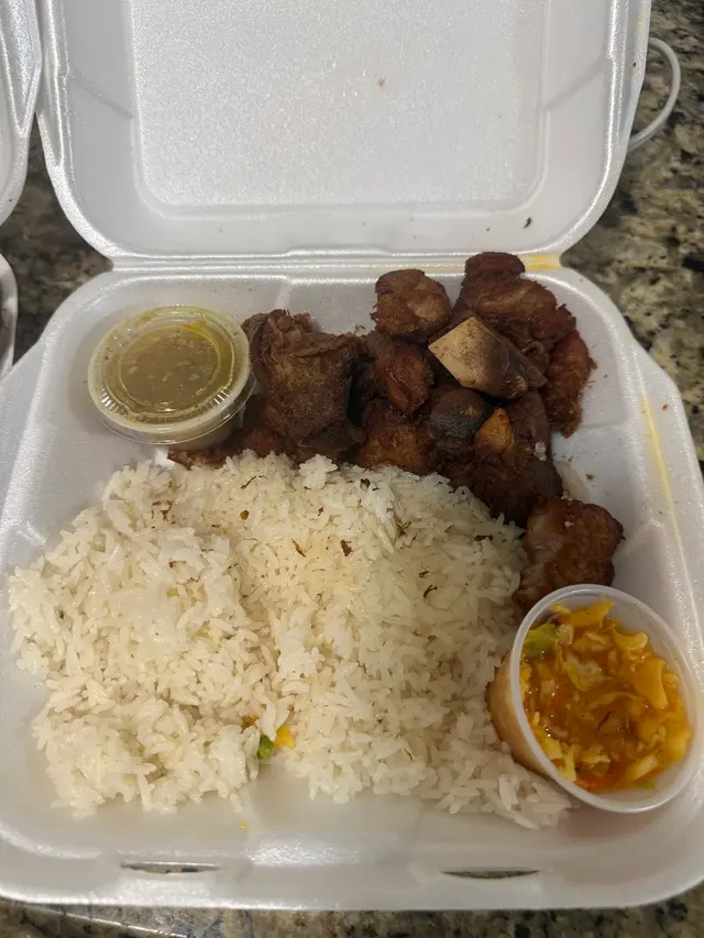Sak Pase Foodtruck — customer photo 6