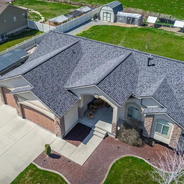 Bartlett Roofing — photo from the business 12