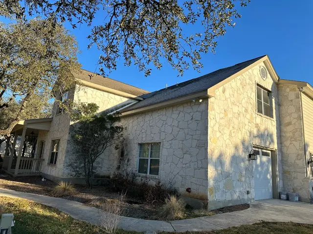 Prime Seamless Gutters & Roofing — photo from the business 7