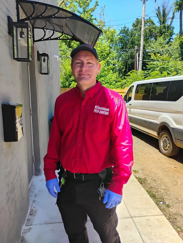 Rosenbloom Pest Control, Inc. — photo from the business 3