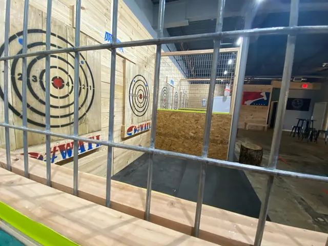 Drengr Axe Throwing — photo from the business 7