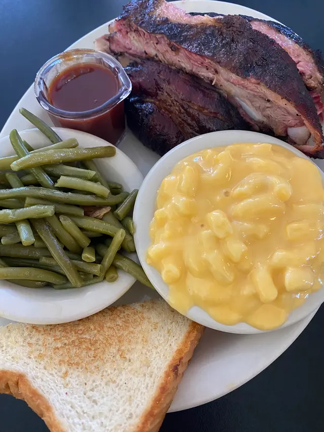 Delvin's Restaurant & Catering — customer photo 11