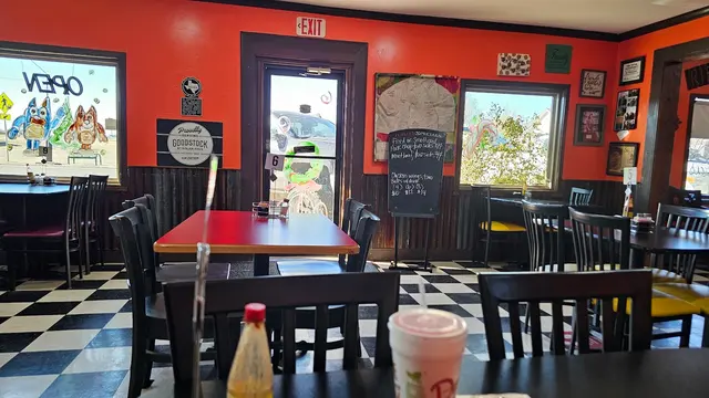 Delvin's Restaurant & Catering — customer photo 3