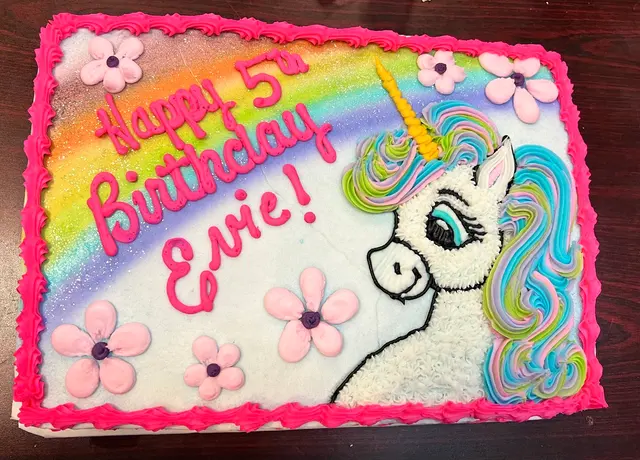Ms. Piggy's Custom Bake Shoppe — customer photo 10