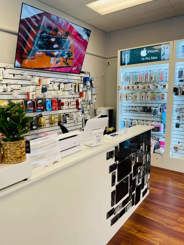 Techy Estero — customer photo 9