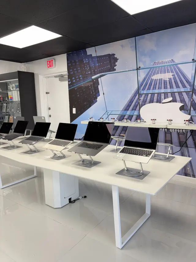 Perfect Phone - Cape Coral — photo from the business 5