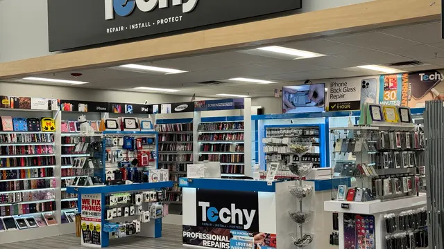 TECHY Naples Marco Island Walmart - Cell Phone & Computer Repair — photo from the business 1