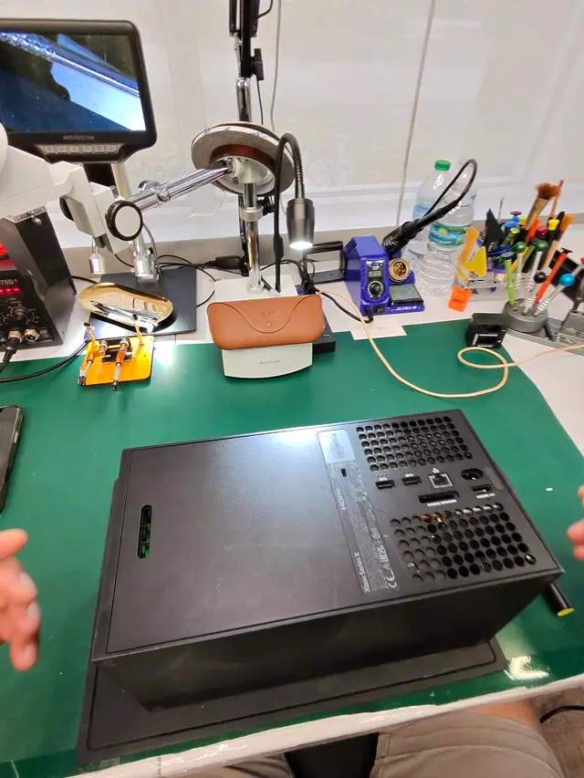 Fix It Fast CPR – Cellphone & Computer Repair — photo from the business 7
