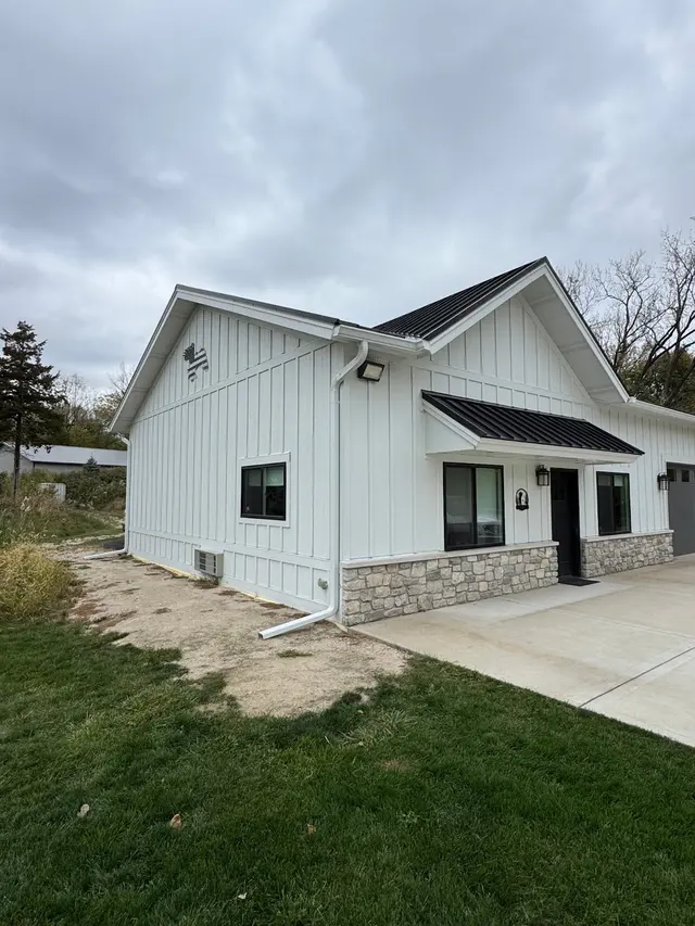 Elite Gutters — photo from the business 12