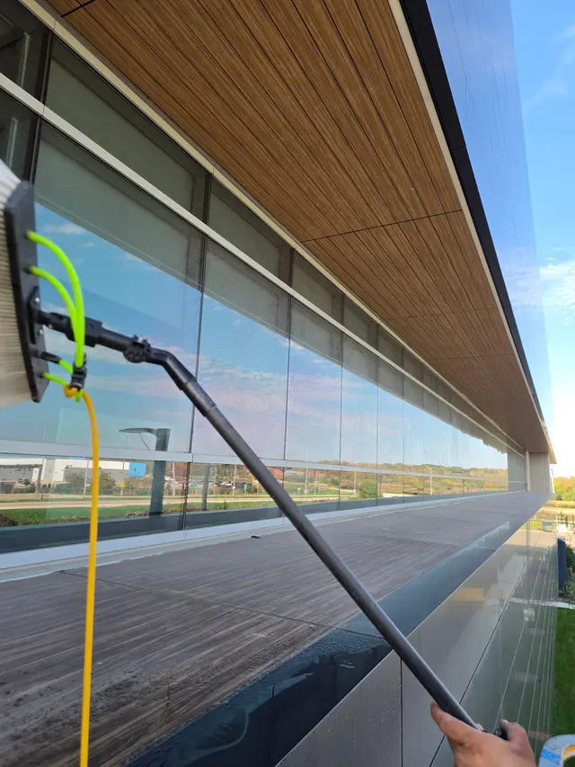 Squeegee Squad Chicagoland — photo from the business 2