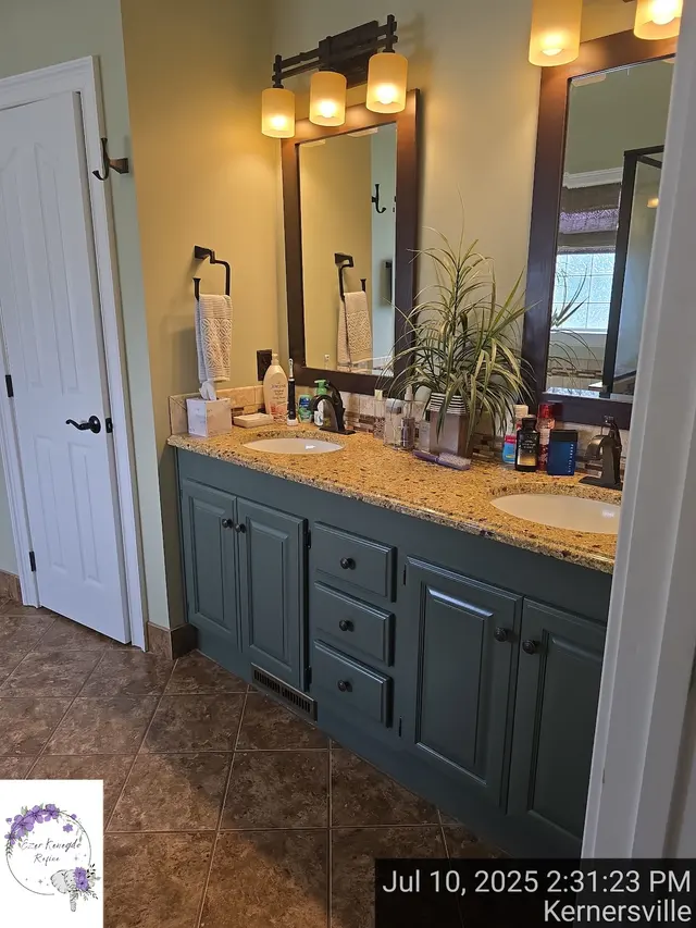 Ezer Kenegdo Refine — photo from the business 5