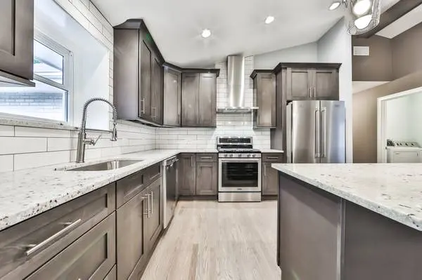 D&V CABINETS & FLOORING — photo from the business 5