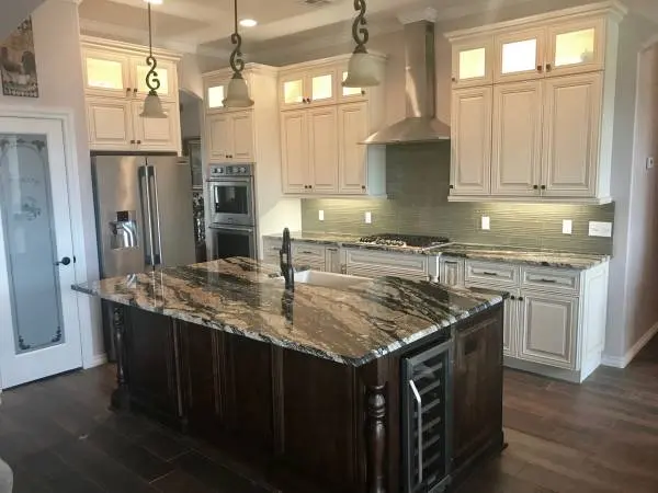 D&V CABINETS & FLOORING — photo from the business 12