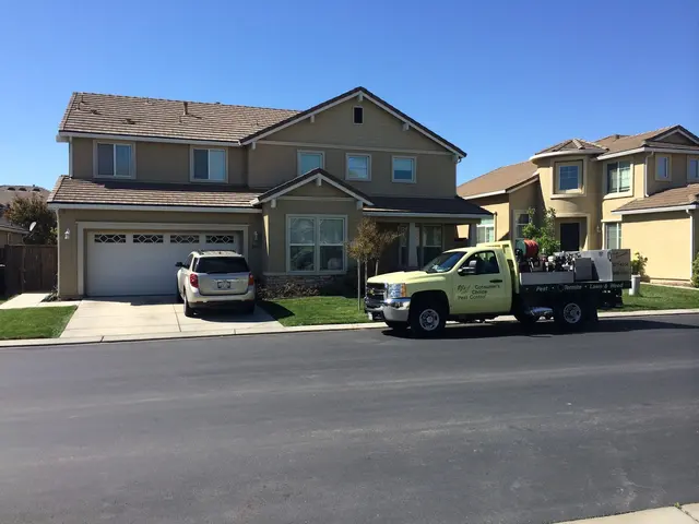 BJ's Consumer's Choice Pest Control — photo from the business 1