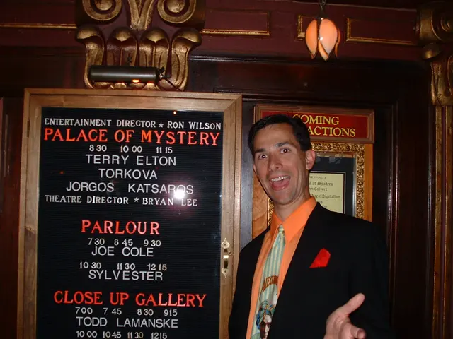 Comedy Magic of Joe Cole — customer photo 2