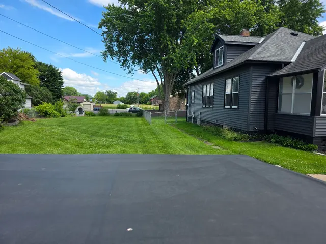 Reisner's Lawn Care LLC — photo from the business 5