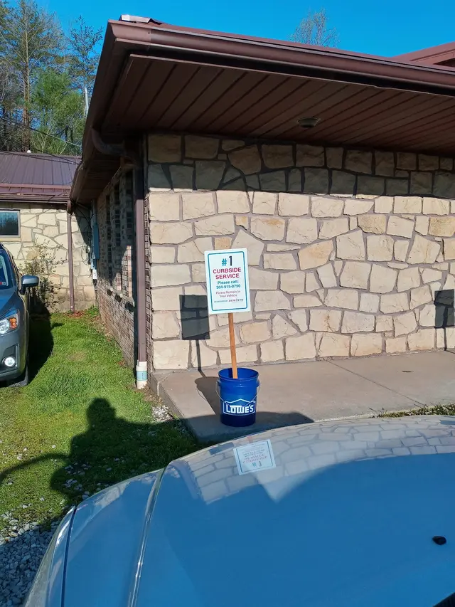 Elk Valley Veterinary Hospital — customer photo 12