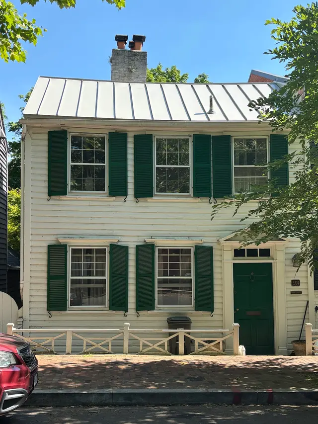 Capitol Improvements Washington DC - Roofing | Siding | Doors — photo from the business 8
