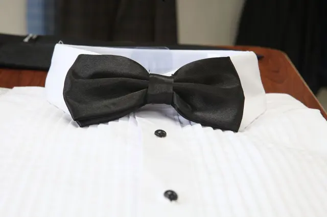 Albaron men's wear& tuxedo rentals & alteration — photo from the business 8