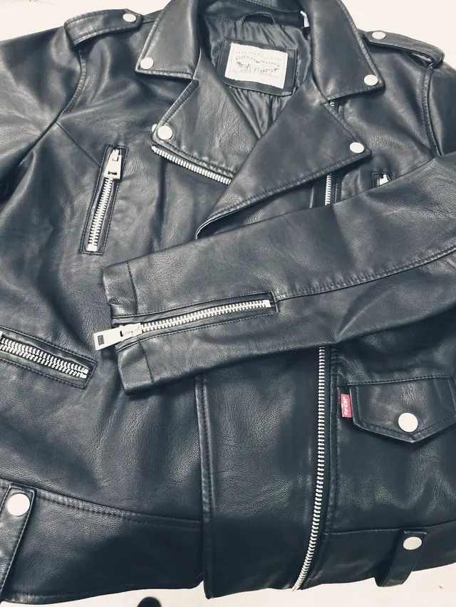 Albaron men's wear& tuxedo rentals & alteration — photo from the business 11