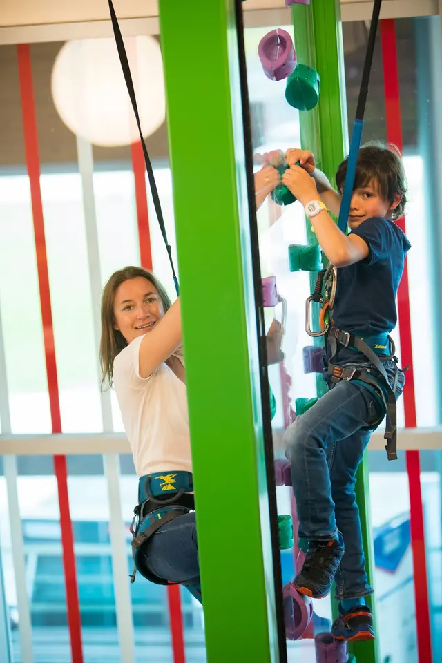 HAPIK Climbing Gym – Garland (Dallas Firewheel) — photo from the business 3