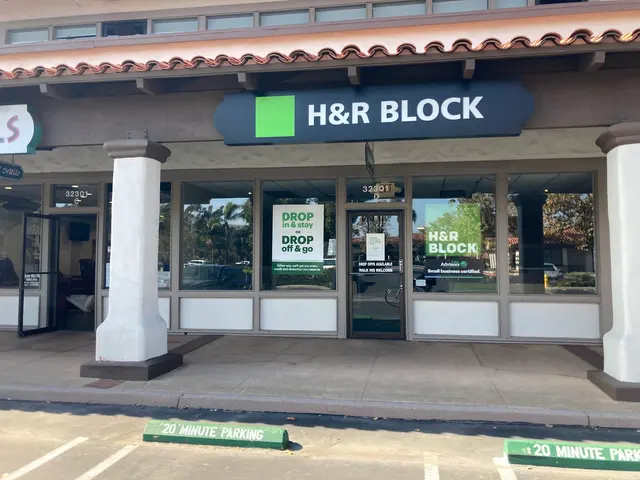 H&R Block — customer photo 2