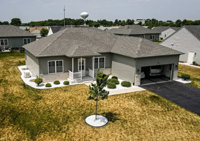 State Line Landscaping — photo from the business 11