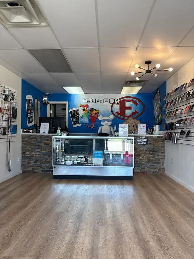 Tru-tech Cell Phone Repair — customer photo 3