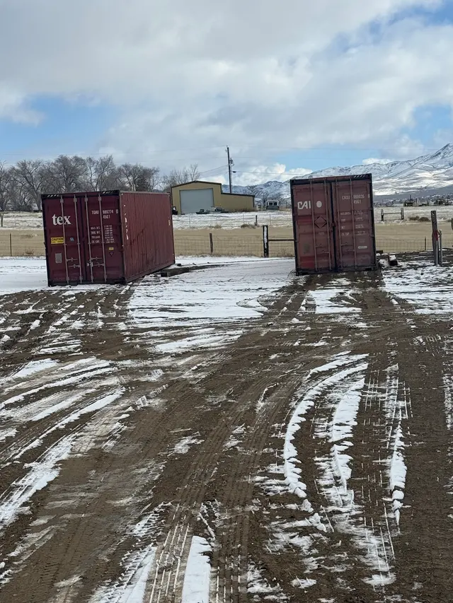 United Rentals - Storage Containers and Mobile Offices — customer photo 5