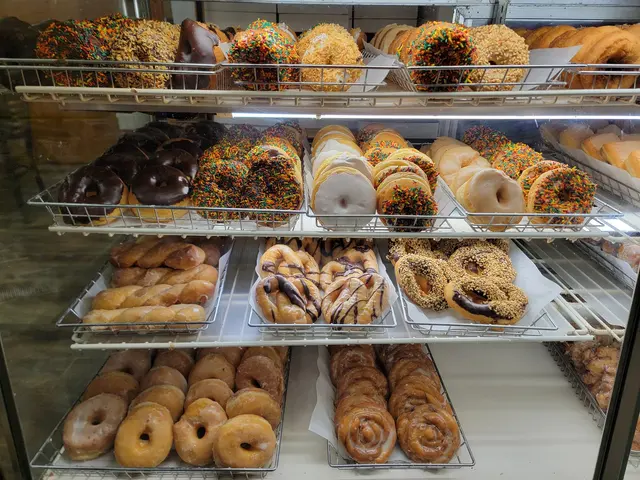 Dutch Maid Bakery — customer photo 4