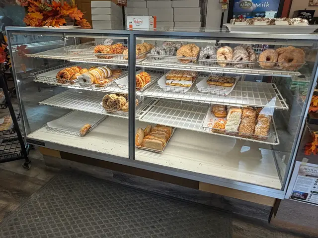 Dutch Maid Bakery — customer photo 1