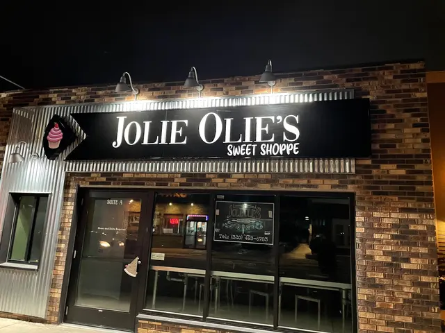 Jolie Olie's Sweet Shoppe — photo from the business 8