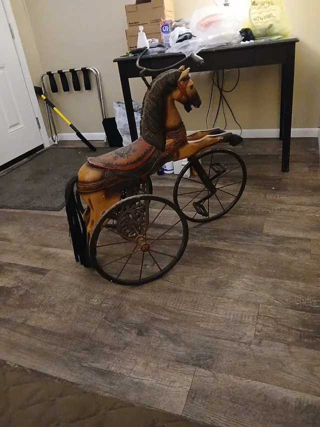 Main Street Antique Mall - Marinette, WI — customer photo 8
