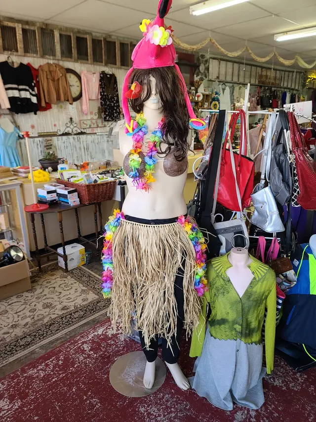 Thrifty Treasures — photo from the business 9