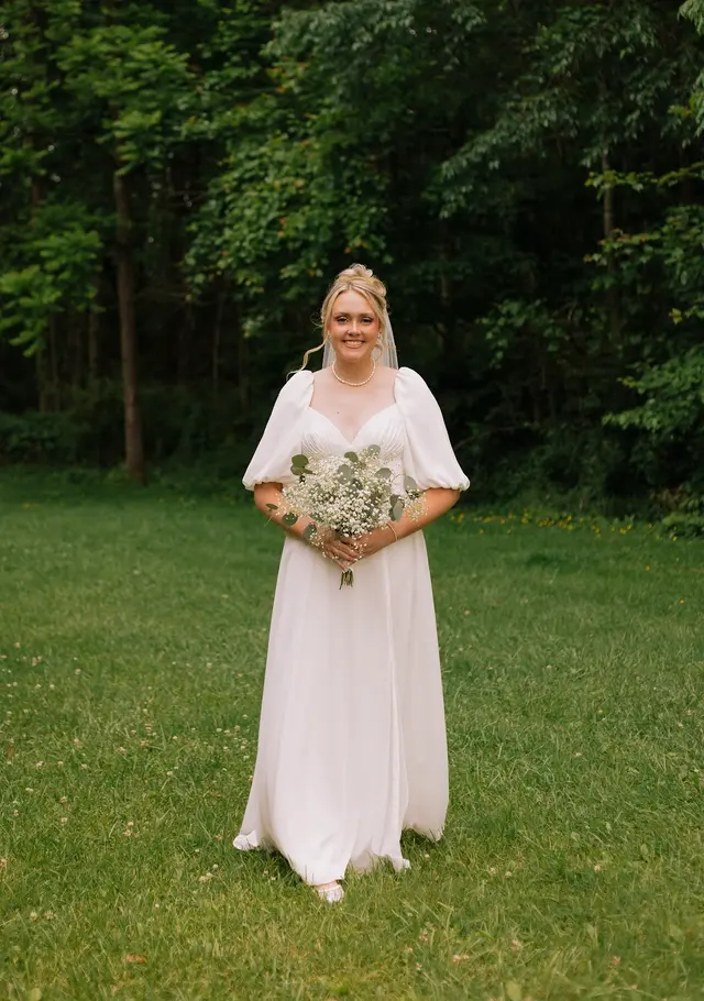 Customer photo of work by Bumble & Bloom, from Isabella Edwards's review