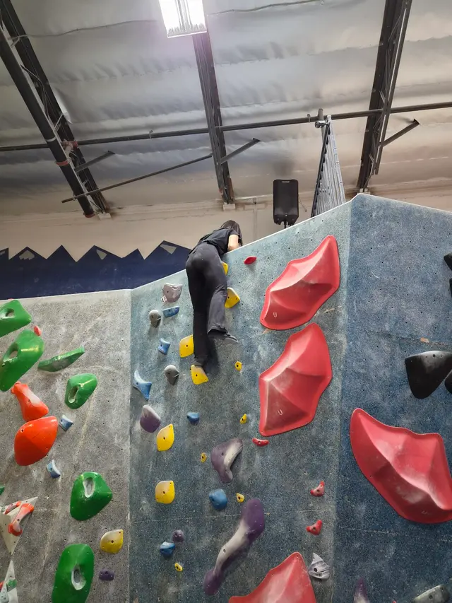 Customer photo of work by Hangar 18 Indoor Climbing Gym - Rancho Cucamonga, from Min H Chang's review