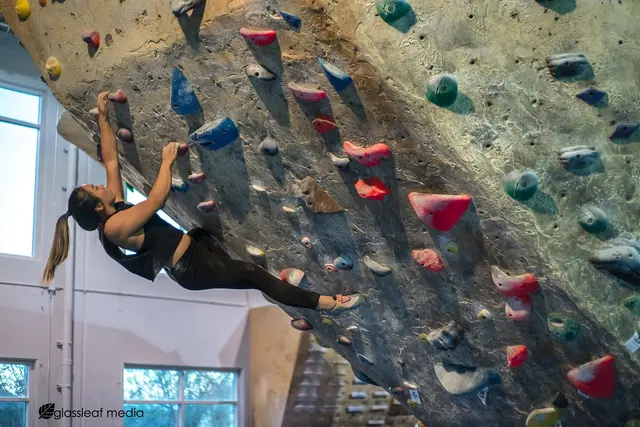 Hangar 18 Indoor Climbing Gym - Riverside — photo from the business 7