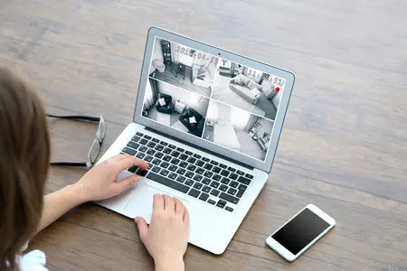 7 Smart Technologies — photo from the business 8