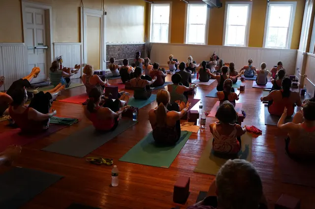 The Yoga Tree — photo from the business 5