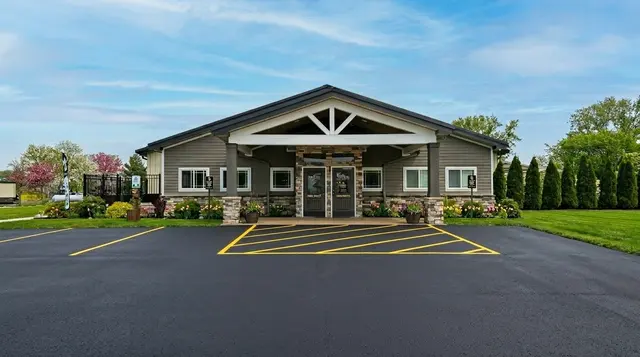 Karnik On Black - Dog Daycare, Boarding & Grooming — photo from the business 1