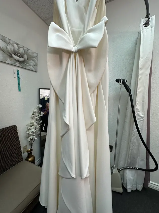 Quick Alterations and Tailoring by Edith — photo from the business 12