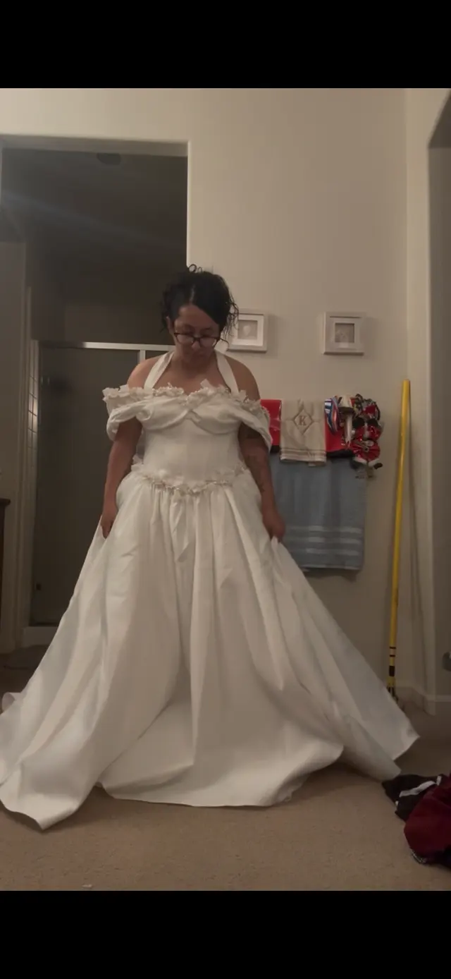 Customer photo of work by Quick Alterations and Tailoring by Edith, from Alexandra Lizardo's review
