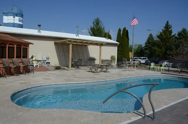 Brinkmann Fiberglass Pools — customer photo 8
