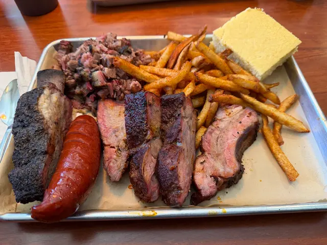 Luongo Barbecue — customer photo 2
