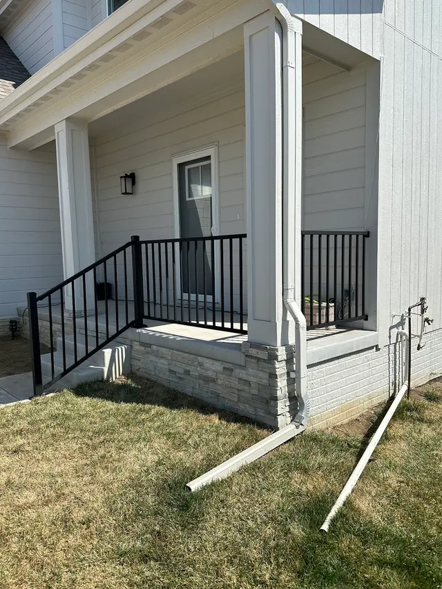 Zone Fence LLC — photo from the business 7
