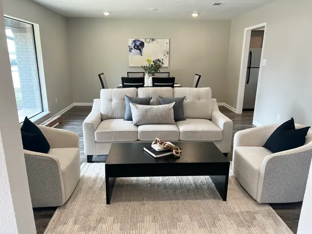 Ward Home Staging — customer photo 2
