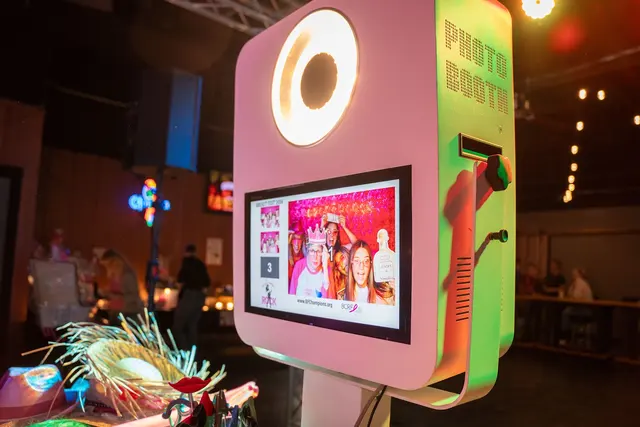 Hello Flashy Photo Booth — photo from the business 5