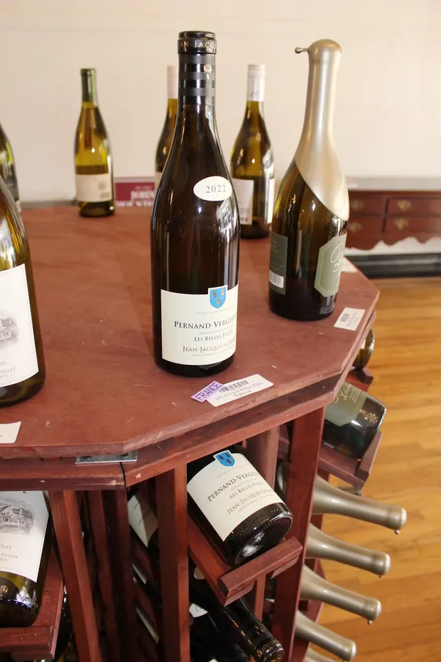 John Houston's Good Spirits Fine Wines — photo from the business 4