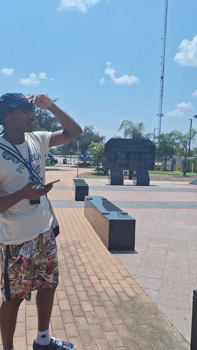 Jacksonville Veterans Memorial Wall — customer photo 7